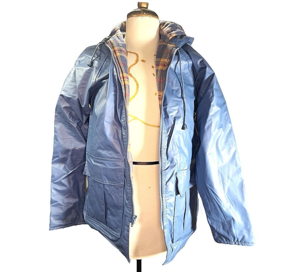 Misty Harbor Nylon Jacket Size XS Women's Peacock Blue Vinyl Outdoorsy Gorp Coat